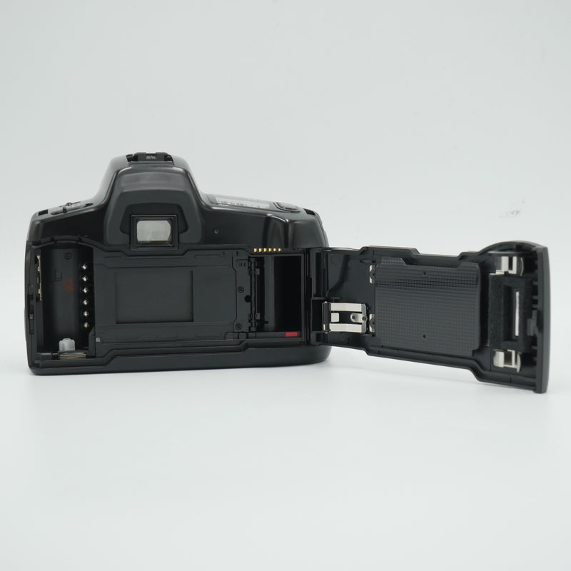 Minolta Maxxum 300si *USED*