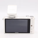 Samsung NX2000 Mirrorless Digital Camera with 20-50mm Lens (White) *USED*
