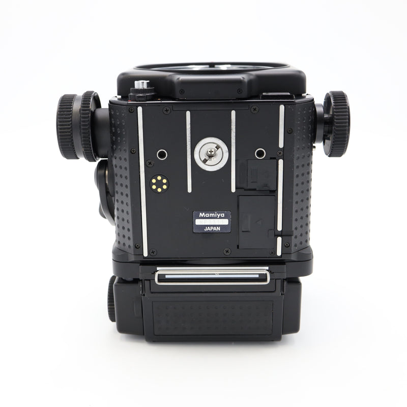 Mamiya RZ67 Professional II Medium Format Camera Body W/ 120 Pro II Fi