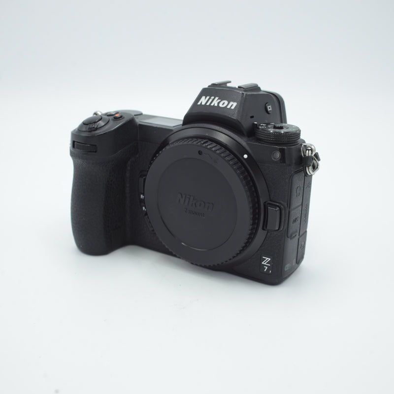 Nikon Z7 Mirrorless Camera (Body Only) *USED*