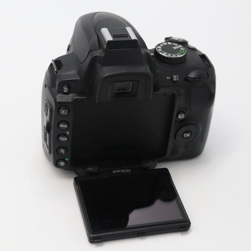 Nikon D5000 Digital SLR Camera (Body Only)
