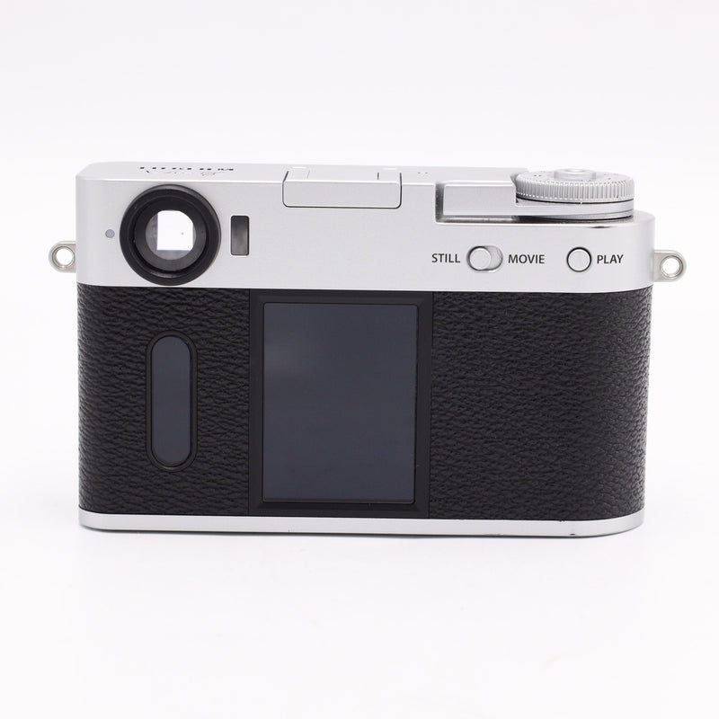 FUJIFILM X half Digital Camera (Silver) *USED*