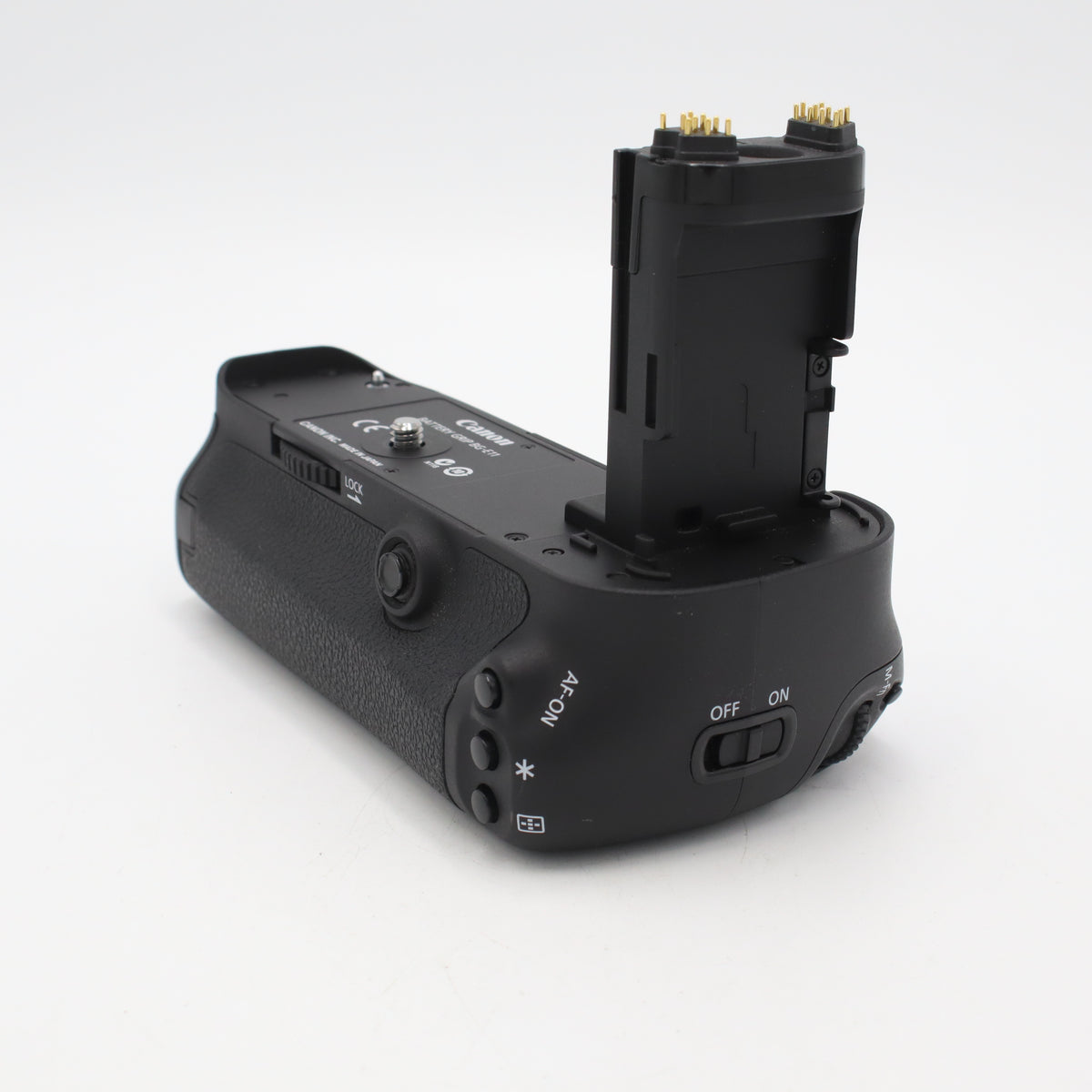 Canon BG-E11 Battery Grip for EOS 5D Mark III, 5DS, & 5DS R *USED*