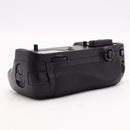 Neewer Battery Grip For Nikon D7100/D7200 *USED*