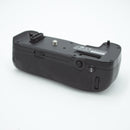 Nikon MB-D17 Multi Power Battery Pack *USED*