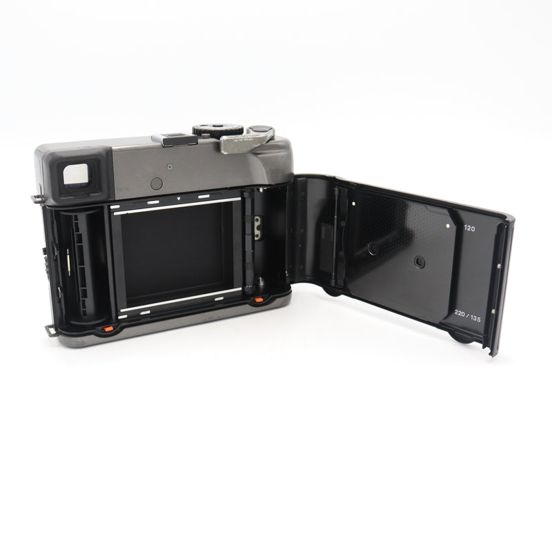 Mamiya 7 Medium Format Rangefinder Camera Body *USED*