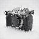 FUJIFILM X-T4 Mirrorless Camera (Silver) *USED*
