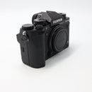 FUJIFILM X-T5 Mirrorless Camera (Black) *USED*