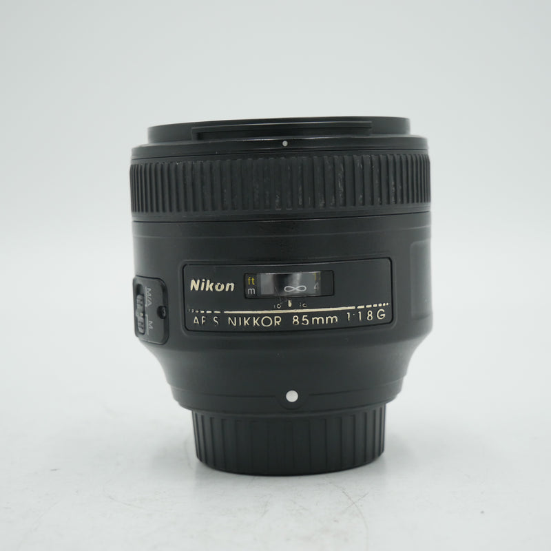 Nikon AF-S NIKKOR 85mm f/1.8G Lens *USED*