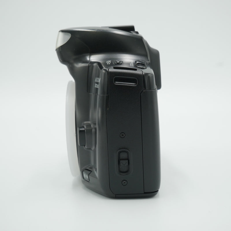 Minolta Maxxum 300si *USED*