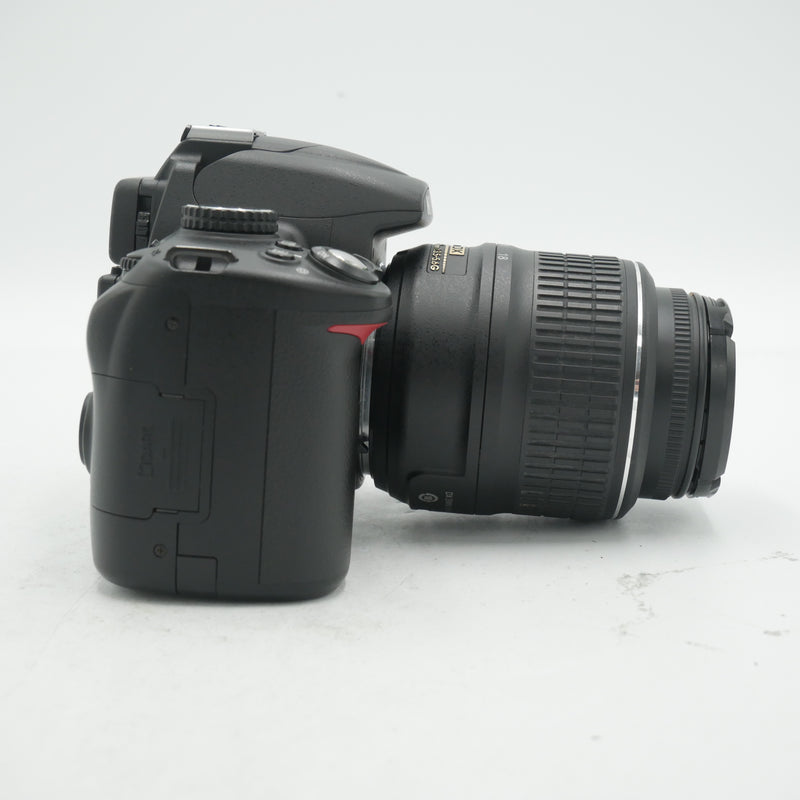 Nikon D5000 Digital SLR Camera Kit with 18-55mm *USED*