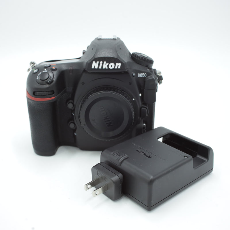 Nikon D850 DSLR Camera (Body Only) *USED*