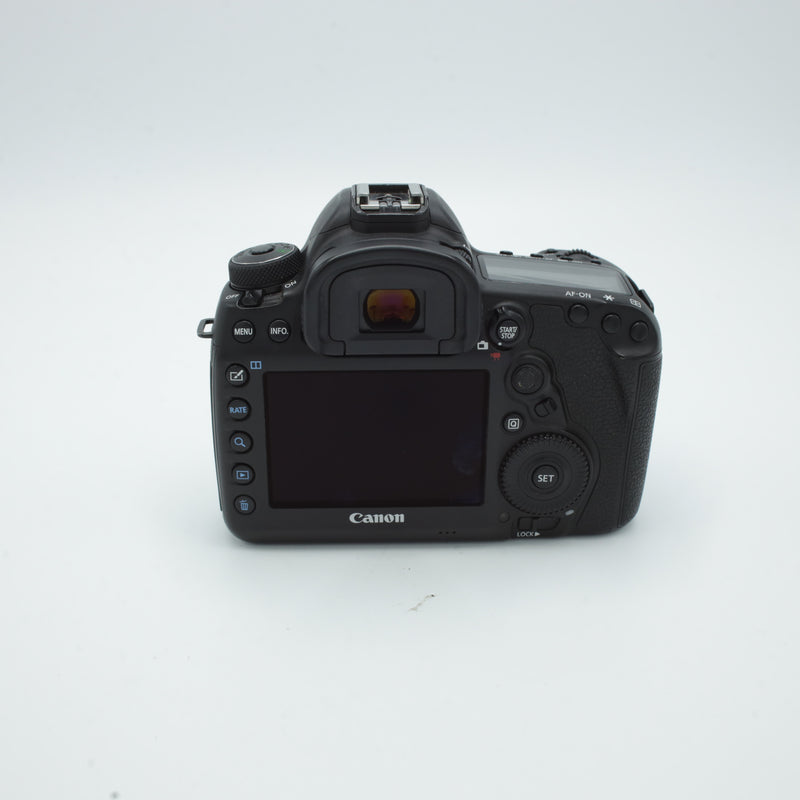 Canon EOS 5D Mark IV DSLR Camera (Body Only) *USED*