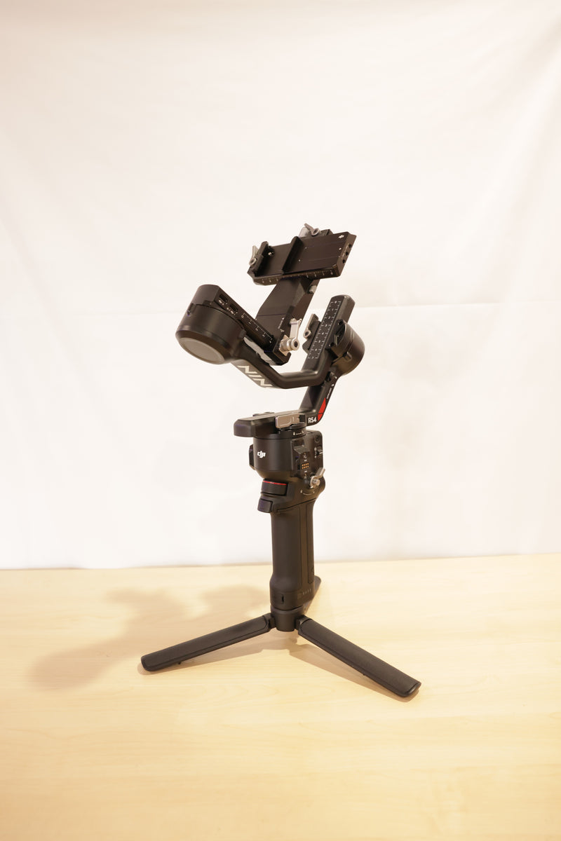 DJI RS 4 Gimbal Stabilizer Combo *USED*