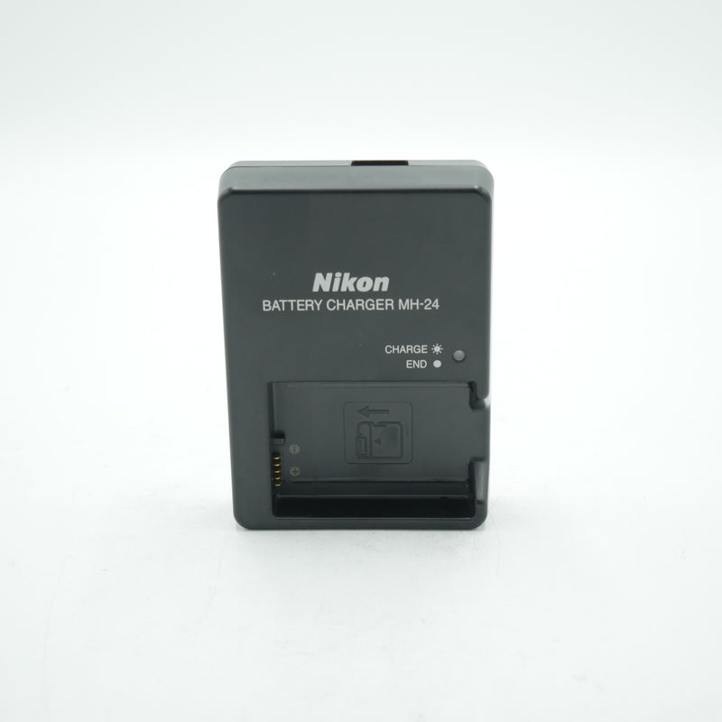 Nikon MH-24 Quick Charger *USED*