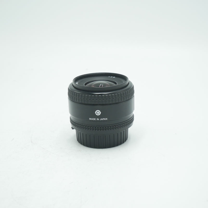 Nikon AF NIKKOR 35mm f/2D Lens *USED*