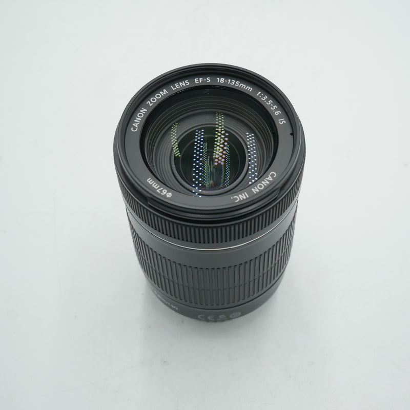 Canon EF-S 18-135mm f/3.5-5.6 IS Lens *USED*