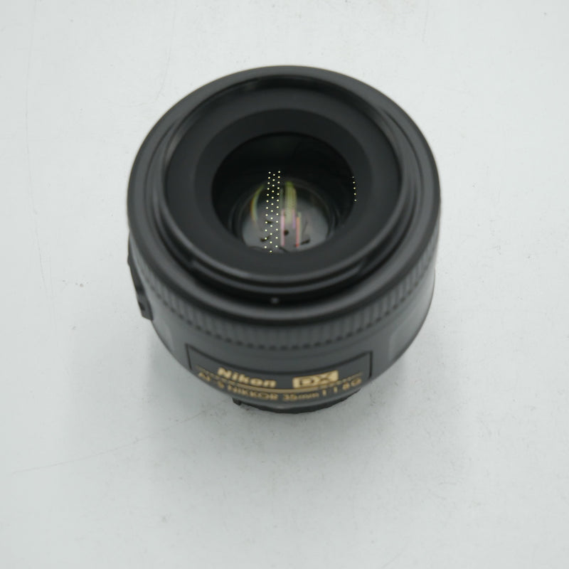 Nikon AF-S DX NIKKOR 35mm f/1.8G Lens *USED*