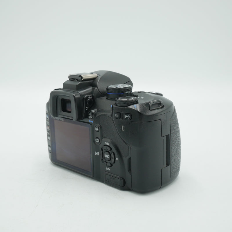 Olympus E-520 Four Thirds DSLR Camera Body {10MP} *USED*