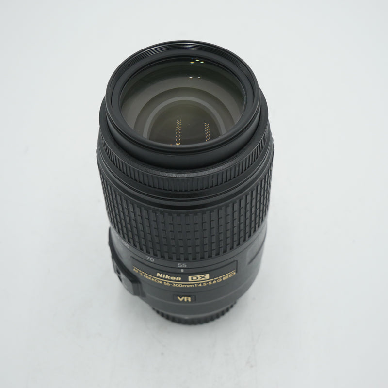 Nikon AF-S DX NIKKOR 55-300mm f/4.5-5.6G ED VR Lens *USED*