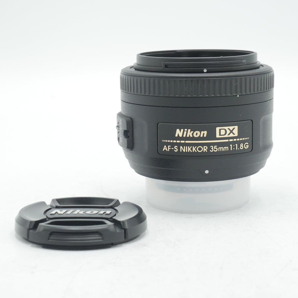 Nikon AFS DX NIKKOR 35mm f/1.8G Lens *USED*