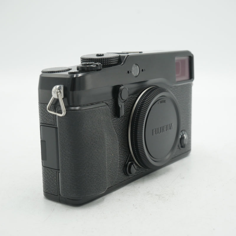 FUJIFILM X-Pro1 Mirrorless Digital Camera (Body Only) *USED*