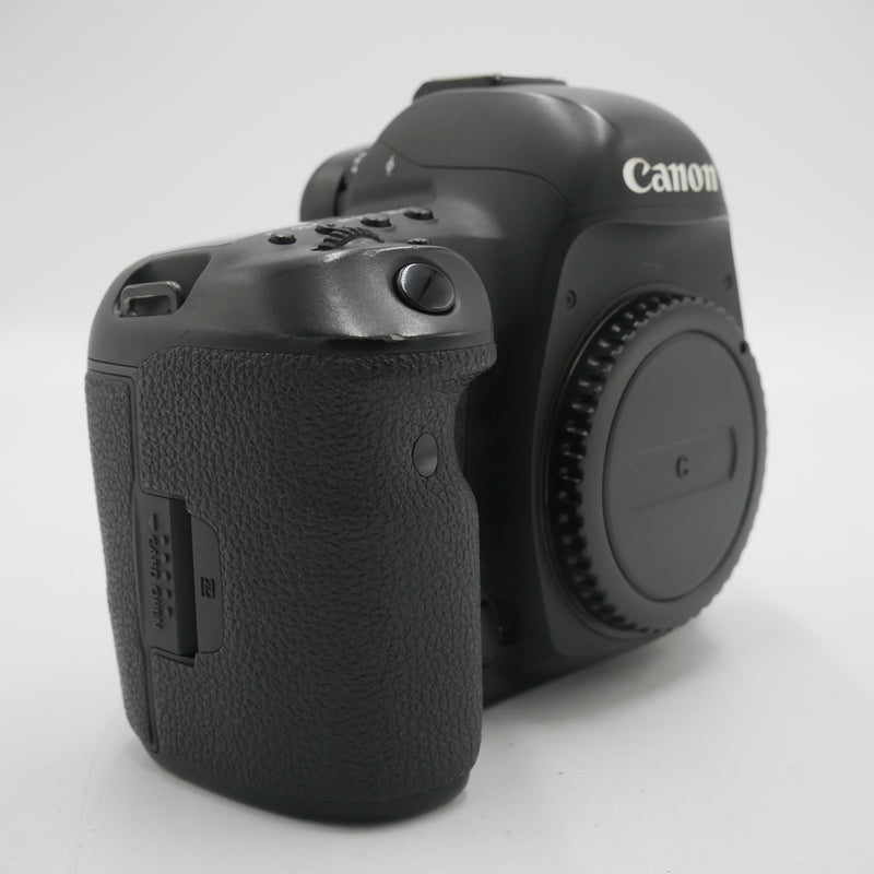 Canon EOS 5D Mark IV DSLR Camera (Body Only) *USED*