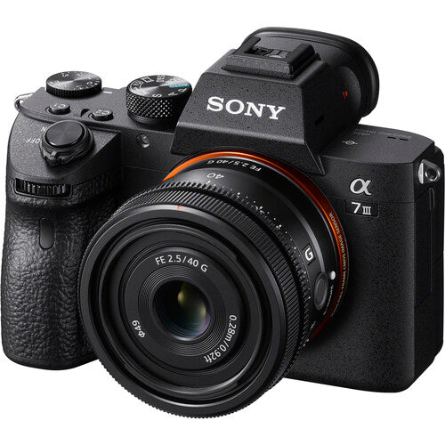 Sony FE 40mm f/2.5 G Lens