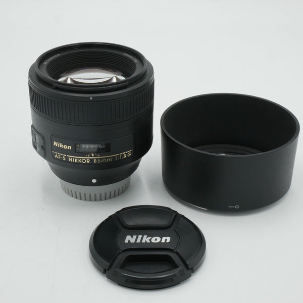 Nikon AF-S NIKKOR 85mm f/1.8G Lens USED 7