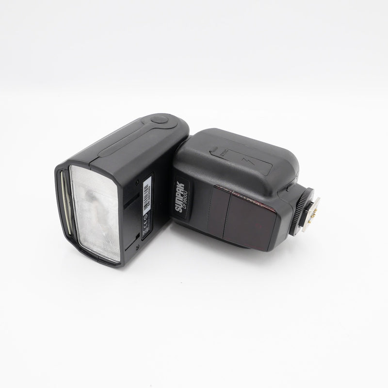 Sunpak DF3600U Flash for Canon and Nikon Cameras *USED*